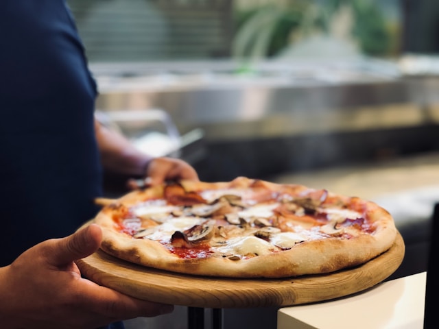 Come vivere l’emozione del tennis tra una cena italiana e i migliori siti scommesse non AAMS sul tennis?